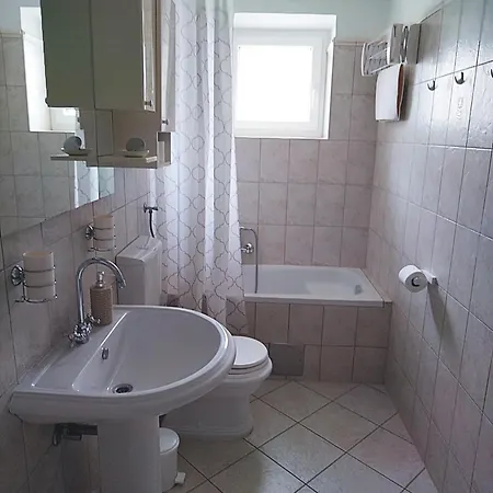Old Town Little Apartment Pula