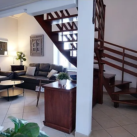 Apartment Old Town Little